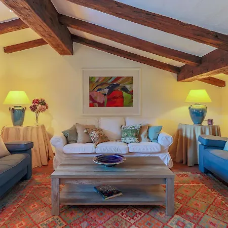 Villa Cosy In Kutzbuhel With Barbecue Kitzbuhel
